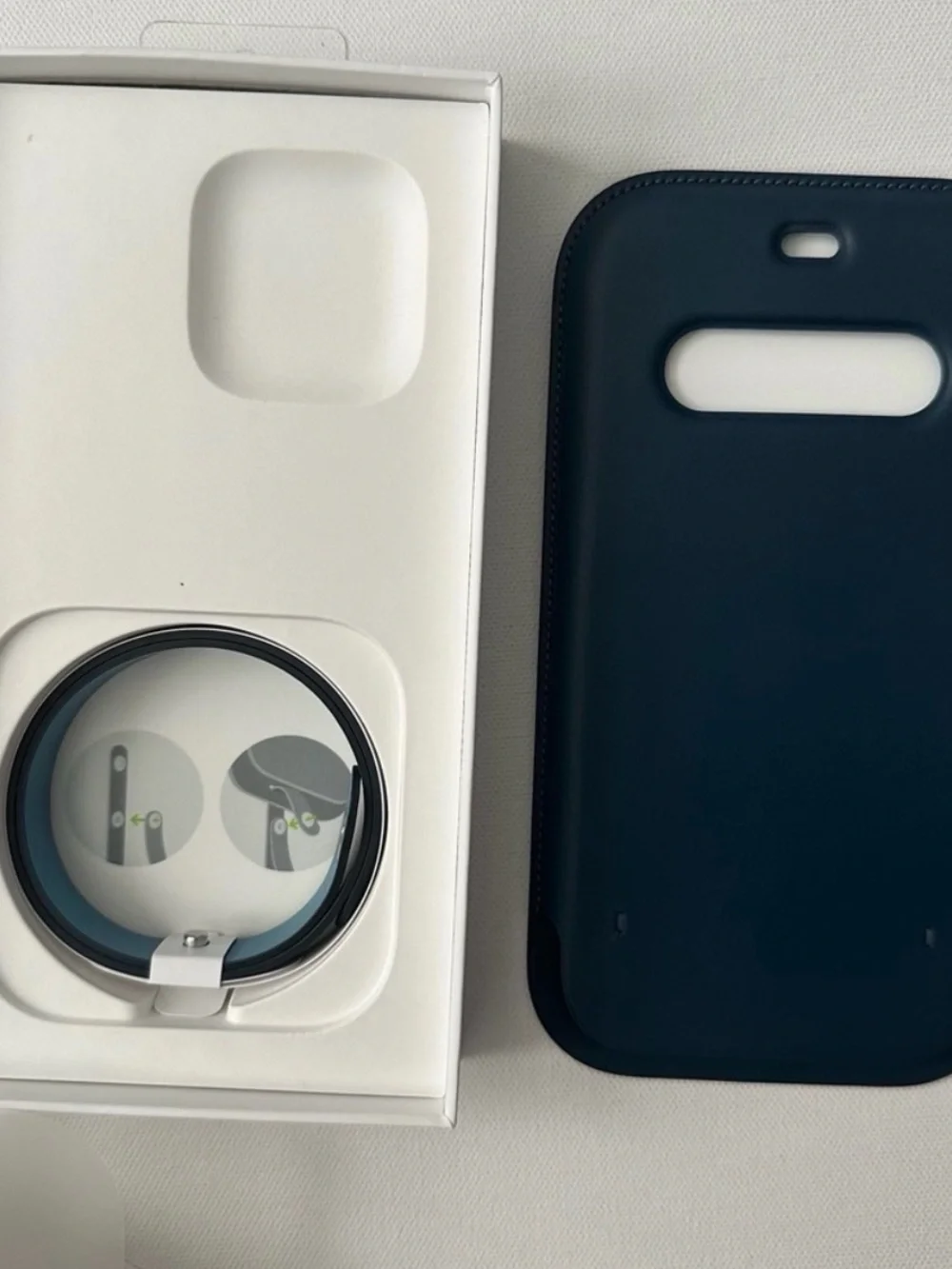 iPhone 12 Pro Max Leather Sleeve MagSafe